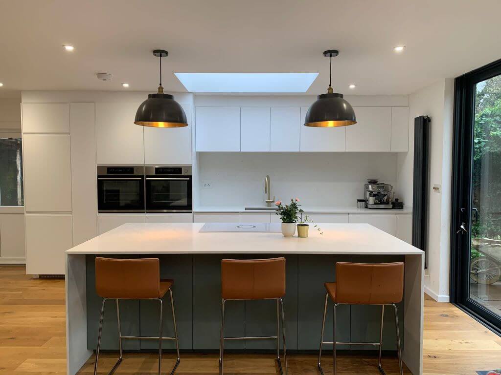 Agatha White White Quartz Worktop by Artemistone — image 4