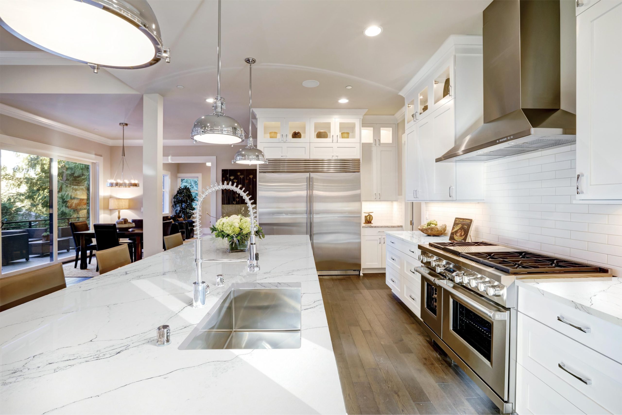 Calacatta Brume Cream Quartz Worktop by Artemistone — image 3