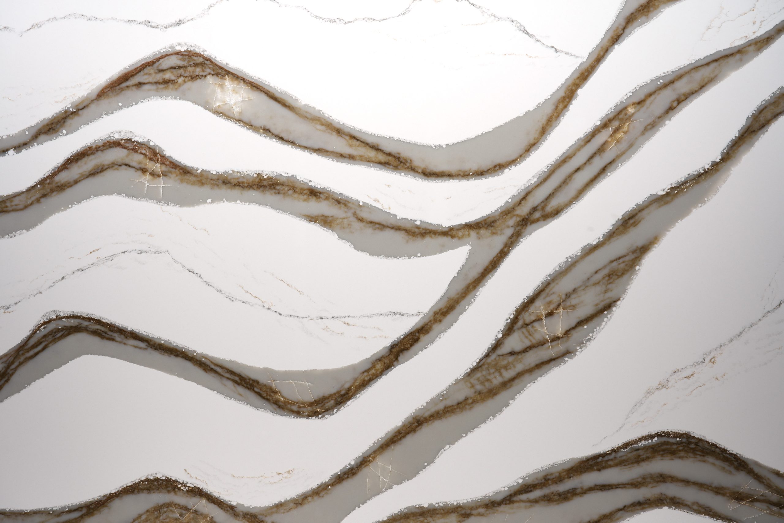 Honeycomb Cream Quartz Worktop by Artemistone — image 2