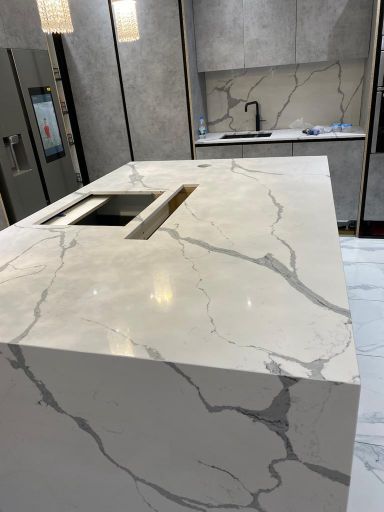 Statuario Venato Cream Quartz Worktop by Artemistone — image 3