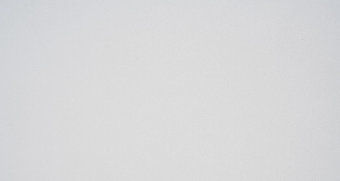 Super White White Quartz Worktop by Artemistone — image 3