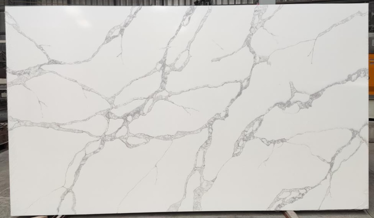 Calacatta Nile Super Jumbo White Quartz Worktop by Bloomstones — image 3