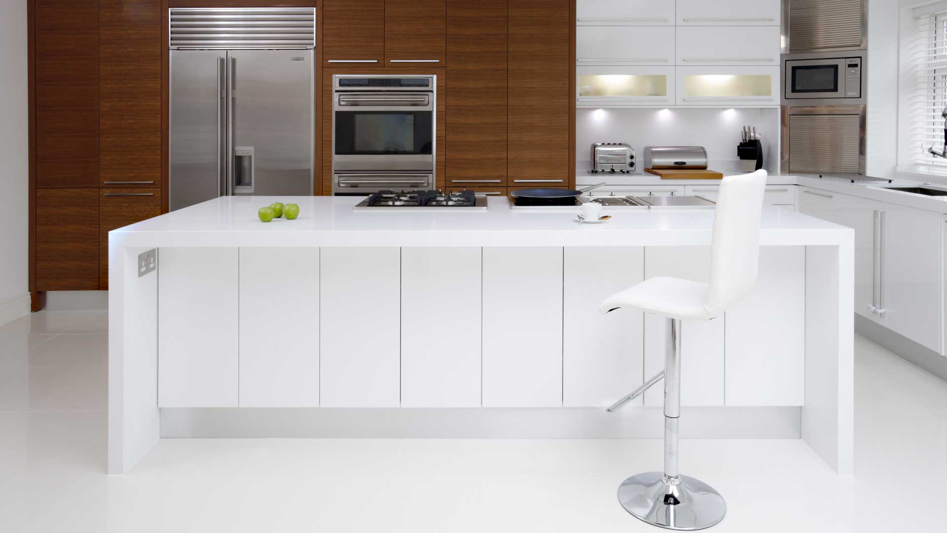 Snow Caesarstone White Quartz Worktop by Caesarstone — image 2