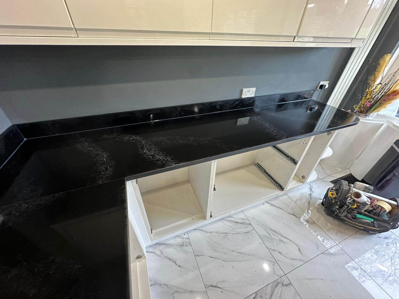 Empire Black Black Quartz Worktop by Cimstone — image 3