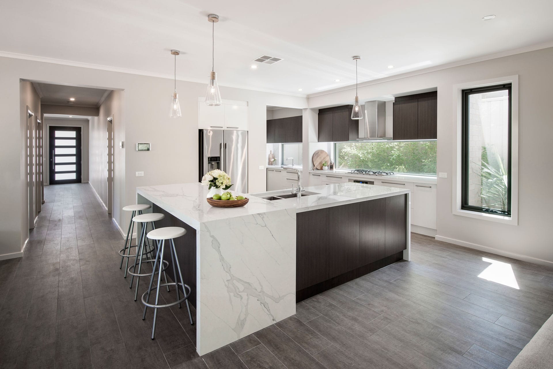 Dior CQS Grey, White Quartz Worktop by Classic Quartz Stone — image 2