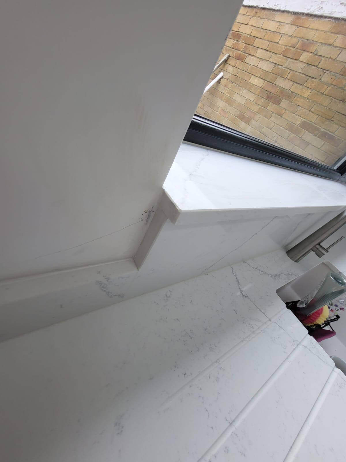 Avalanche White Quartz Worktop by Fugenstone — image 5