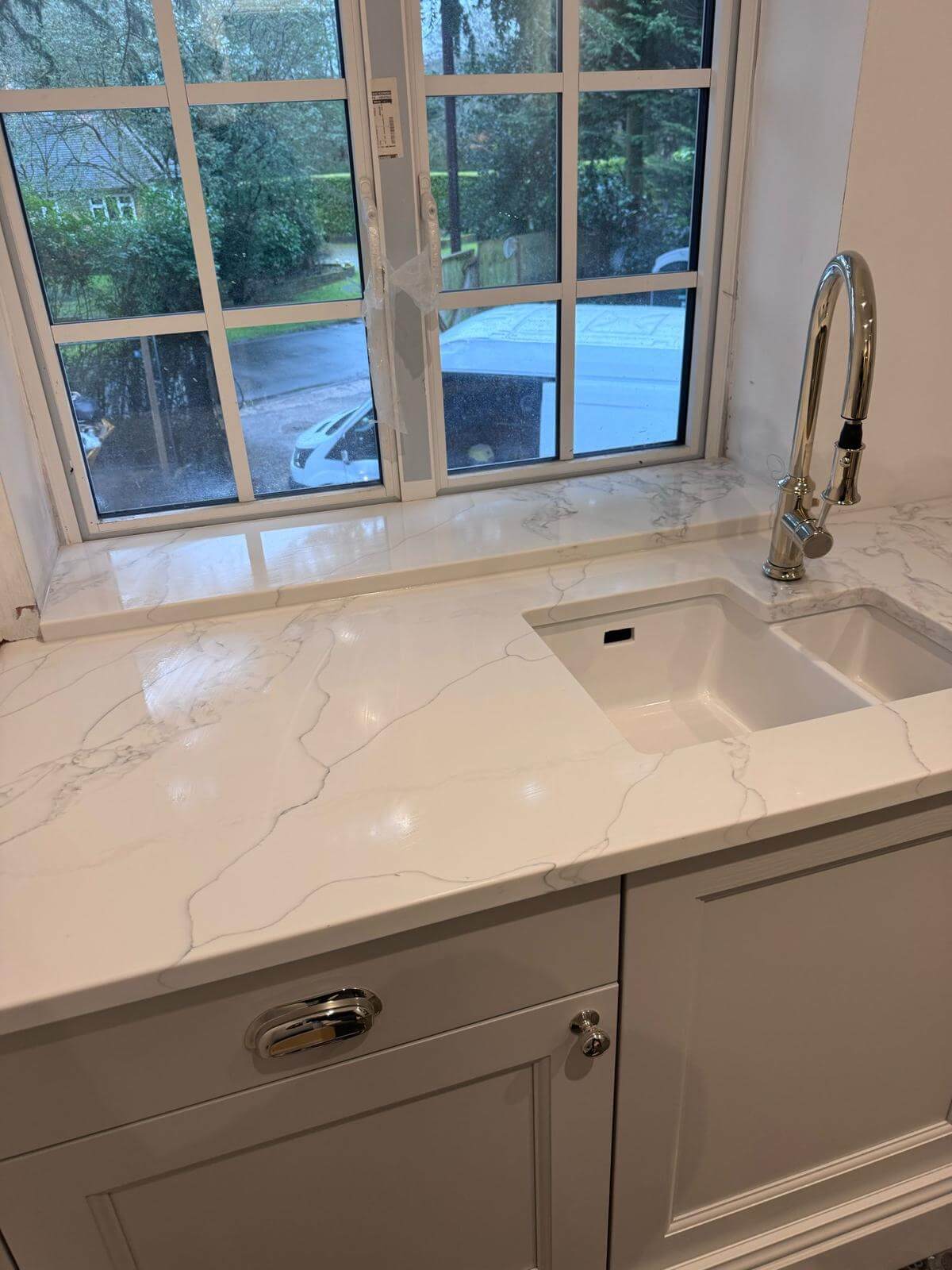 Calacatta Classico White Quartz Worktop by Modern Quartz Stone — image 5